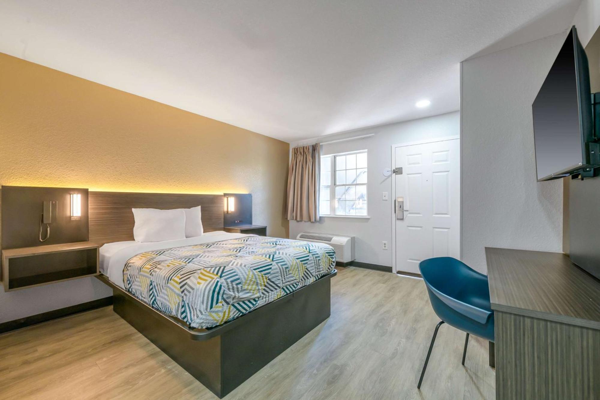 Motel 6 Columbus, Ga Columbus Airport Экстерьер фото