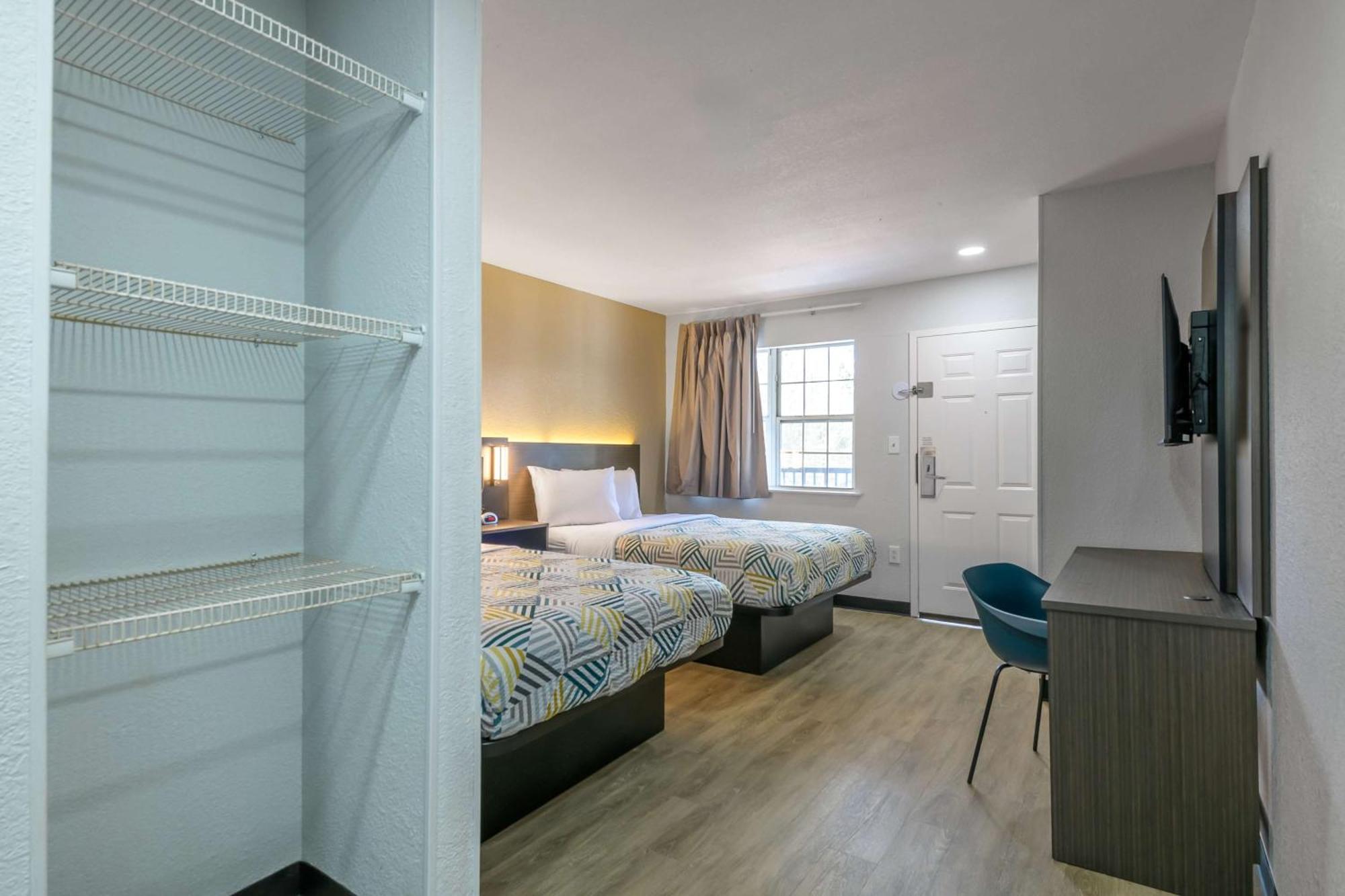Motel 6 Columbus, Ga Columbus Airport Экстерьер фото