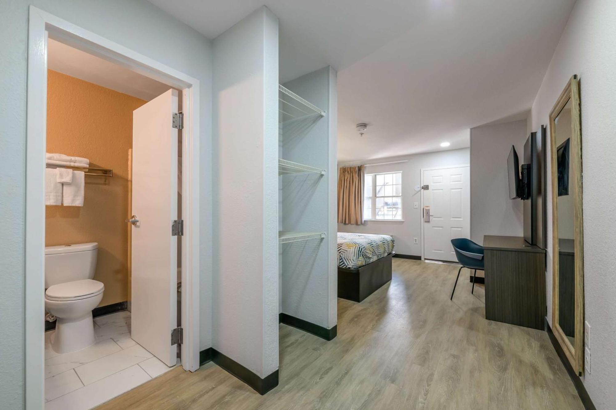 Motel 6 Columbus, Ga Columbus Airport Экстерьер фото