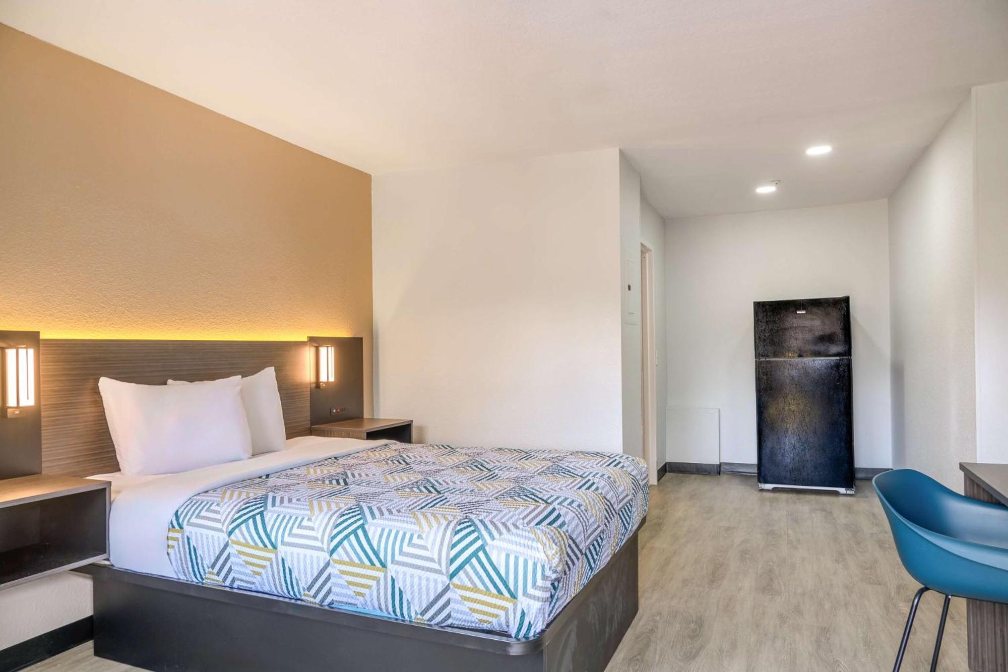 Motel 6 Columbus, Ga Columbus Airport Экстерьер фото