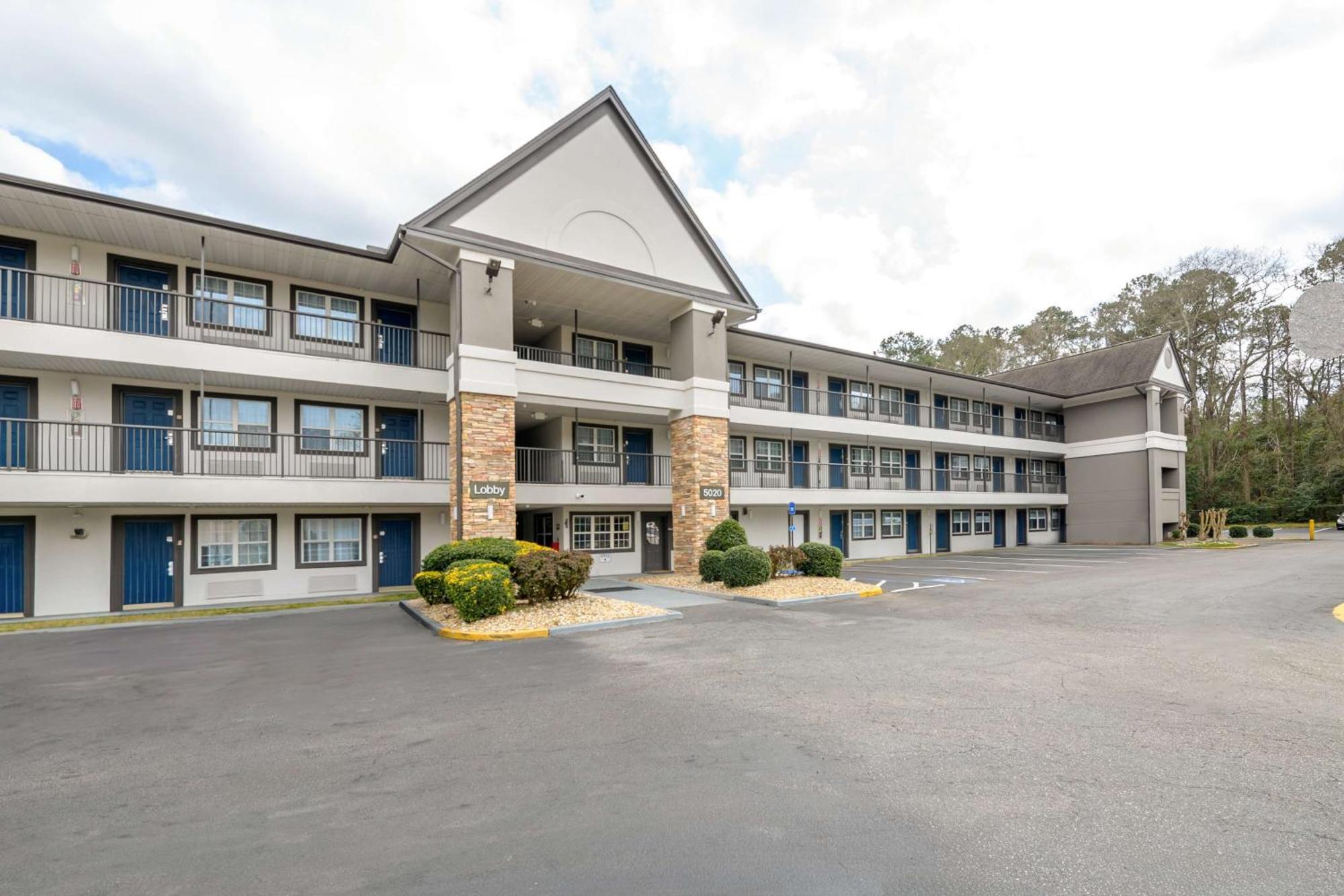 Motel 6 Columbus, Ga Columbus Airport Экстерьер фото